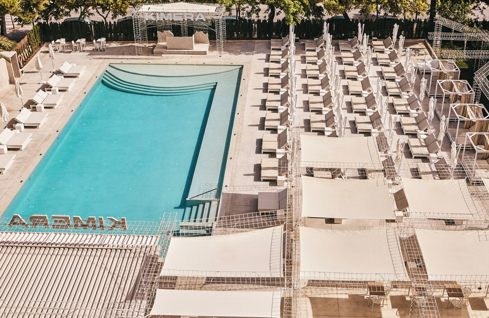 //www.jet2holidays.com/-/media/assets/product images - custom overview groups/pmi/astoria playa/pmi_70955_astoria_playa_0824_03_689x448.jpg